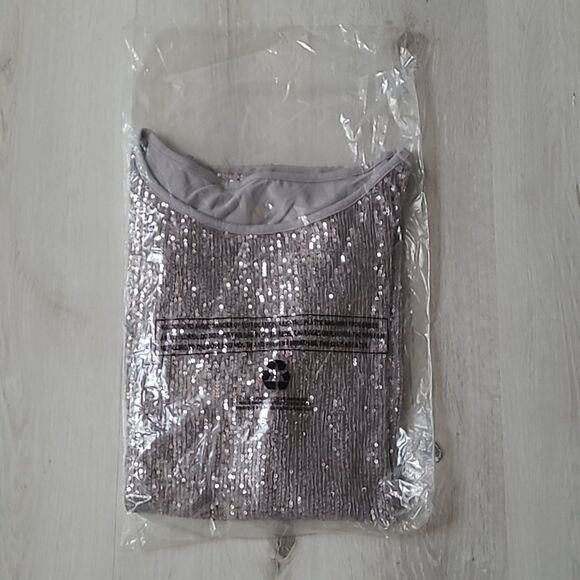 Belle‎ by Kim Gravel Jingle Belles Sequin Front Knit Back Top Graphite L NWT - Picture 4 of 6